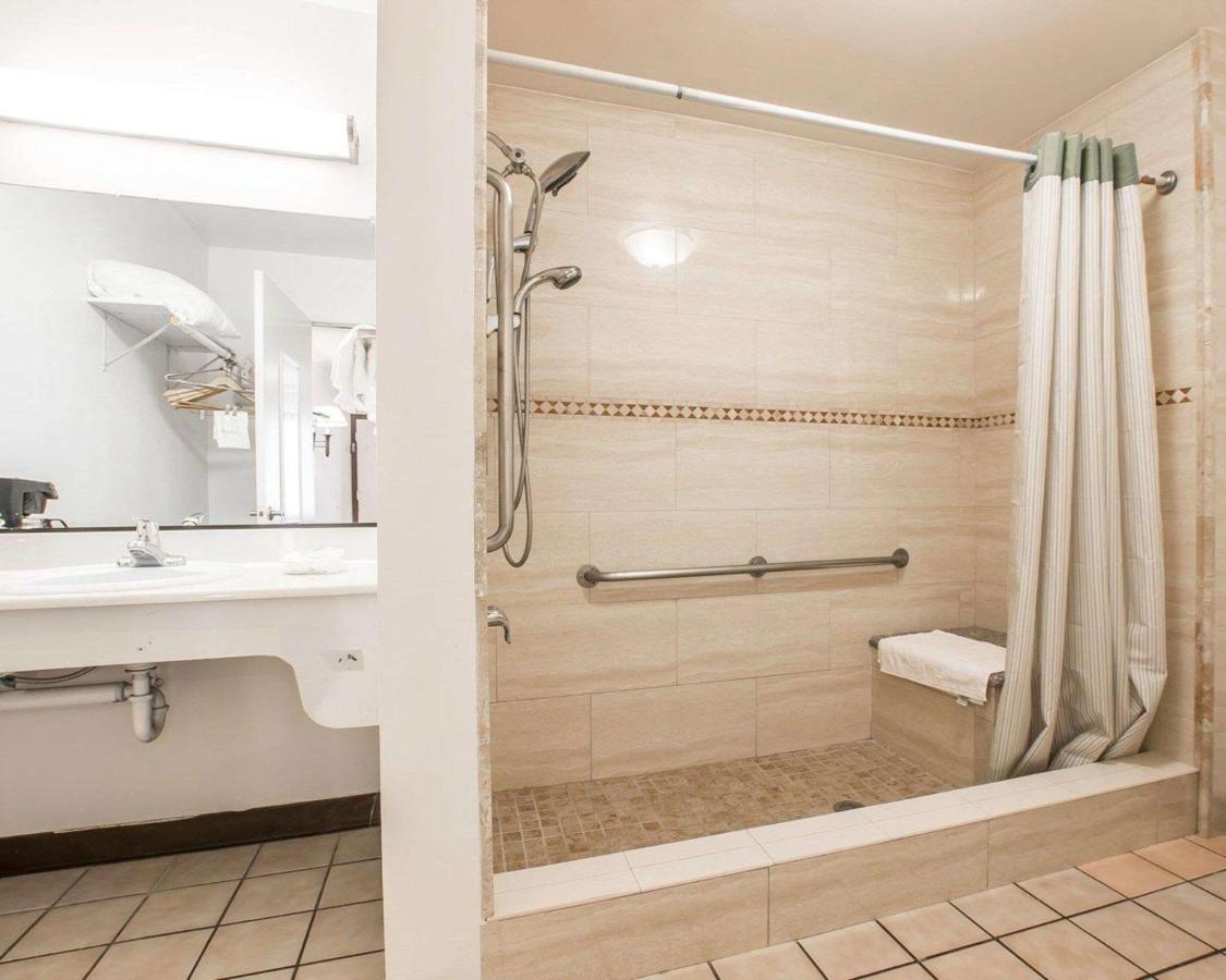 Palm Inn Hotel Near Tyler Mall ريفرسايد المظهر الخارجي الصورة
