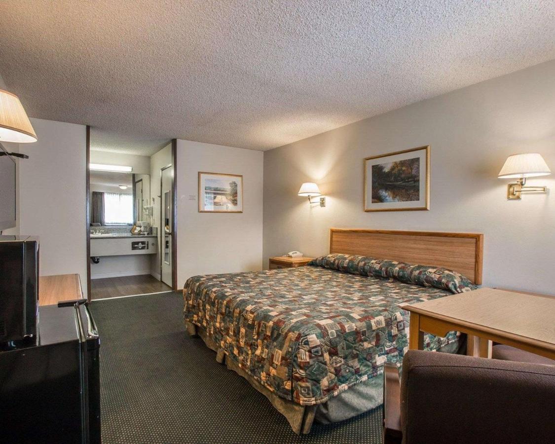 Palm Inn Hotel Near Tyler Mall ريفرسايد المظهر الخارجي الصورة