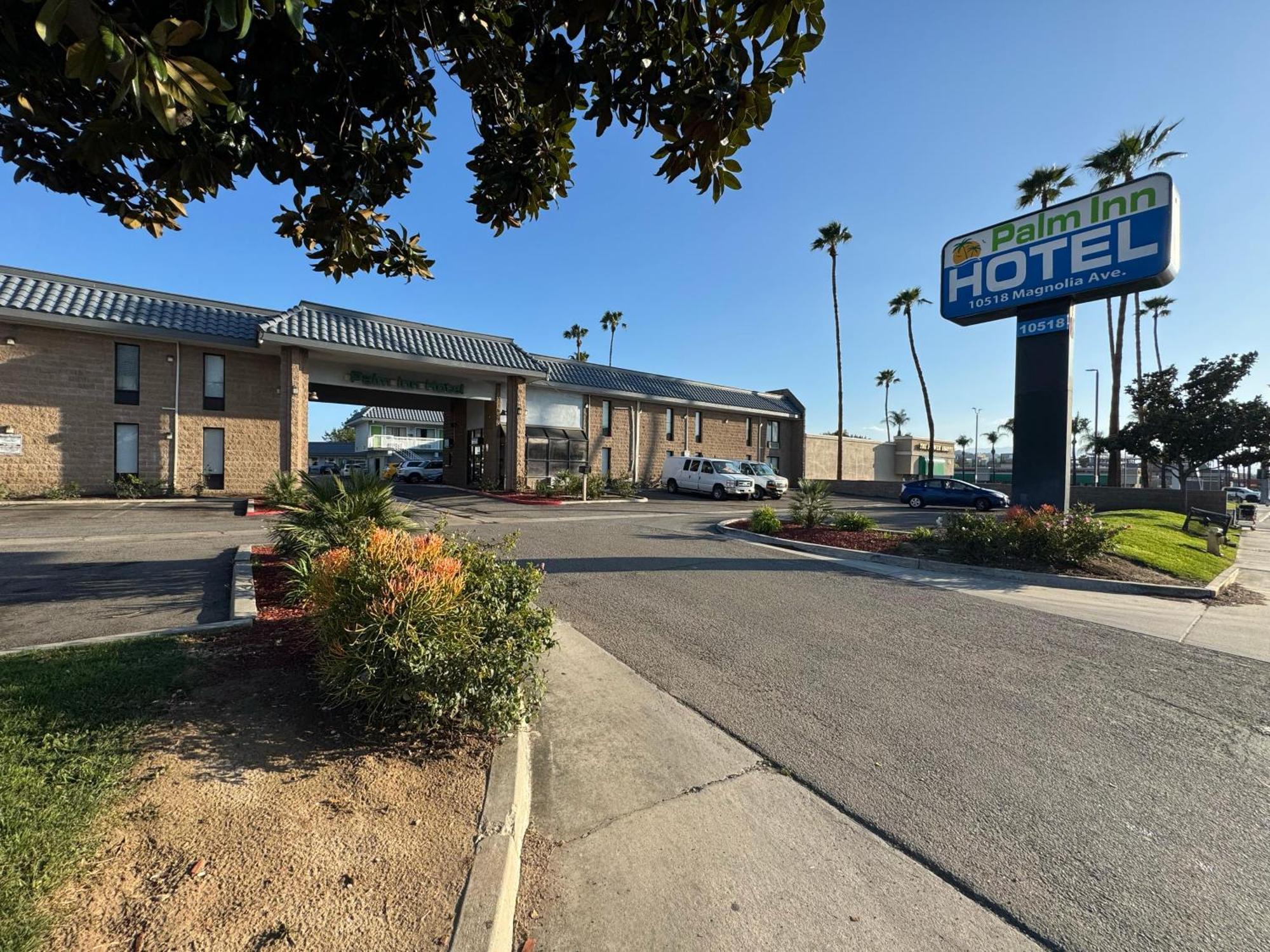 Palm Inn Hotel Near Tyler Mall ريفرسايد المظهر الخارجي الصورة